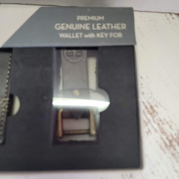 Timberland Genuine Leather BiFold Wallet Key Fob 3.5x4.5 NEW Brown Saddle Stitch - Picture 3 of 3